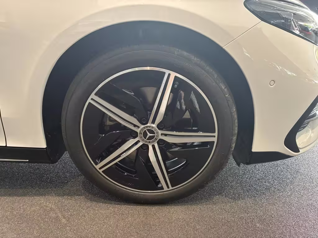 Mercedes-Benz CLA 200 EQ SB AMG+AHK+HUD+DISTR+KEYL+MULTIBEAM+ CLA 200 Shooting Brake - Bild 10