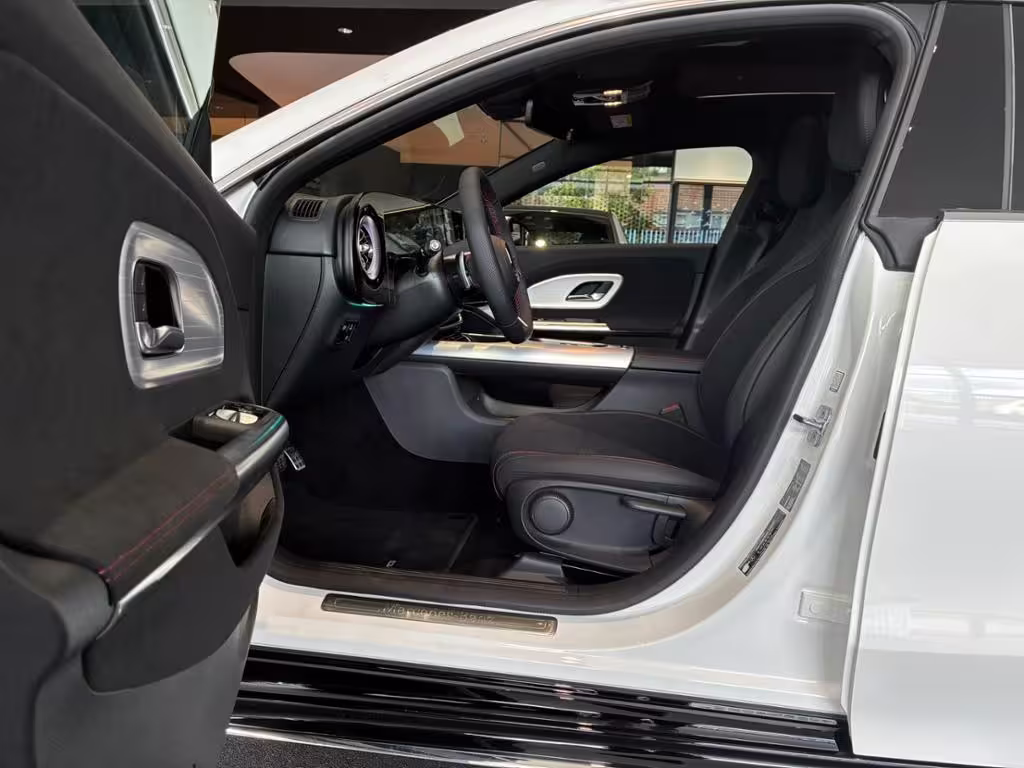 Mercedes-Benz CLA 200 EQ SB AMG+AHK+HUD+DISTR+KEYL+MULTIBEAM+ CLA 200 Shooting Brake - Bild 3