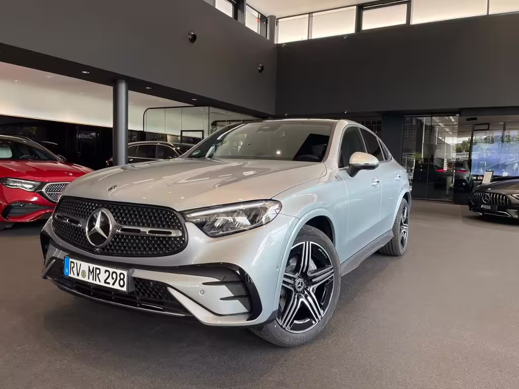 Mercedes-Benz GLC 200 4M Coupé AMG+PANO+AHK+KEYL+TOTWKL+DISTR+ GLC 200 - Bild 2