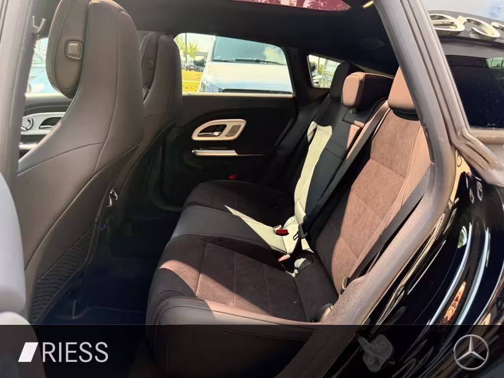 Mercedes-Benz CLA 220 4MATIC Shooting Brake AHK AUT DynLicht CLA 220 Shooting Brake - Bild 5