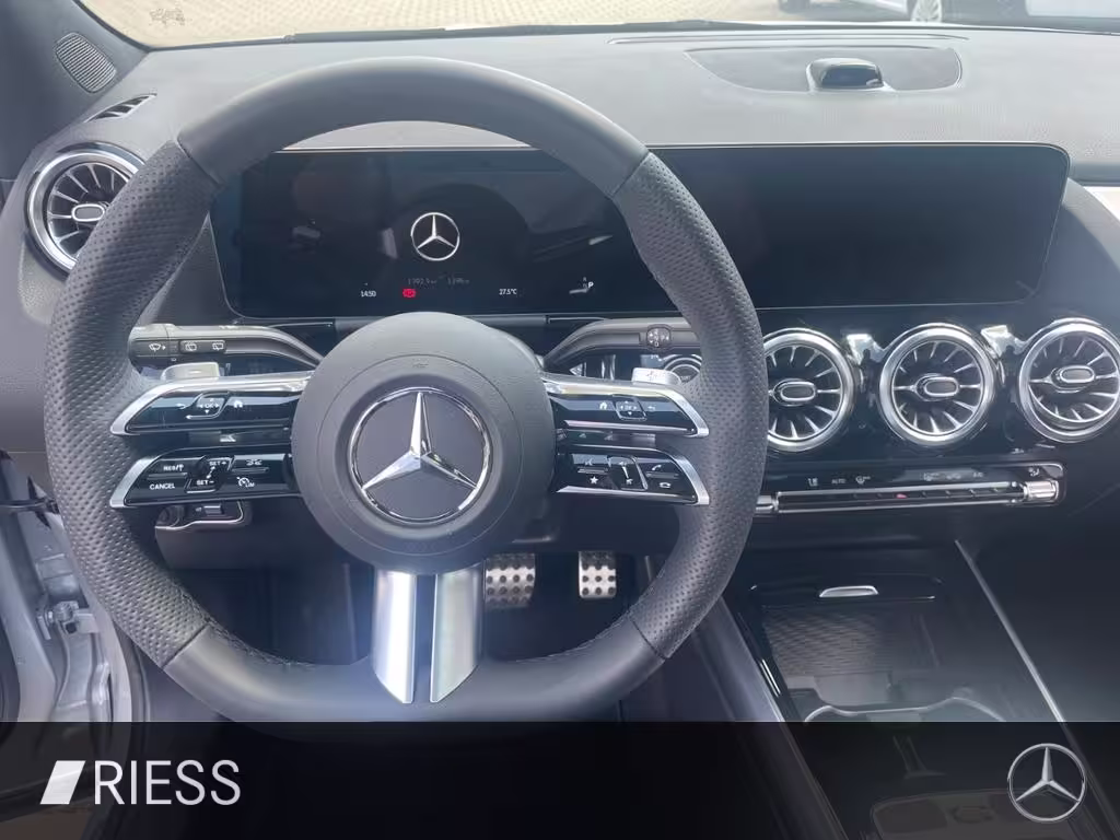 Mercedes-Benz GLA 200 d 4M AMG+PANO+AHK+MULTIBEAM+DISTR+MEMORY GLA 200 - Bild 8