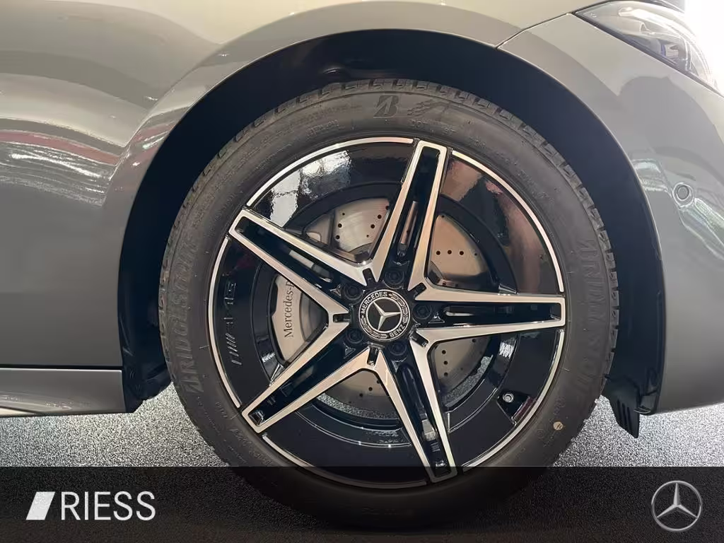 Mercedes-Benz C 300 AMG+PANO+AHK+HUD+DISTR+KEYL+DIGI L+MEM+360 C 300 - Bild 10