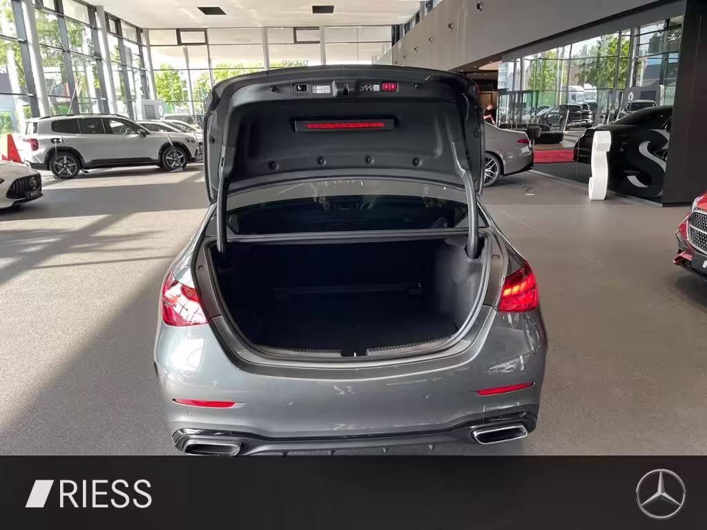 Mercedes-Benz C 300 AMG+PANO+AHK+HUD+DISTR+KEYL+DIGI L+MEM+360 C 300 - Bild 19