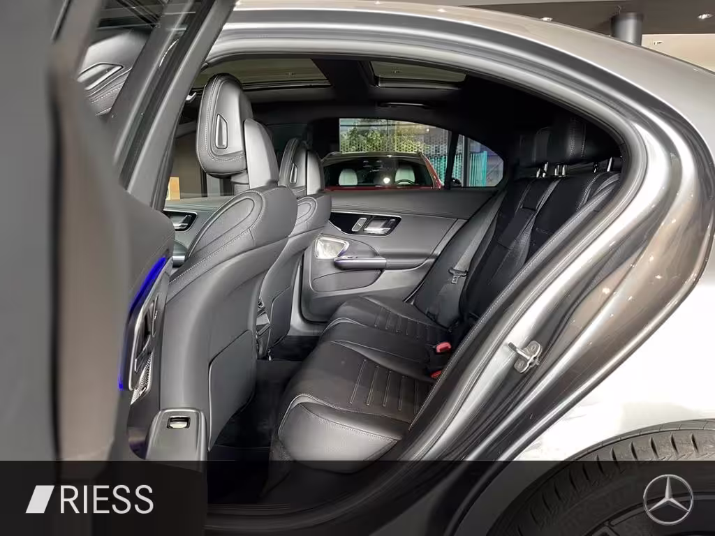 Mercedes-Benz C 300 AMG+PANO+AHK+HUD+DISTR+KEYL+DIGI L+MEM+360 C 300 - Bild 5