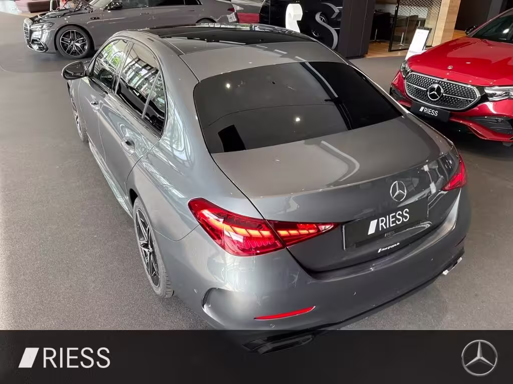 Mercedes-Benz C 300 AMG+PANO+AHK+HUD+DISTR+KEYL+DIGI L+MEM+360 C 300 - Bild 7