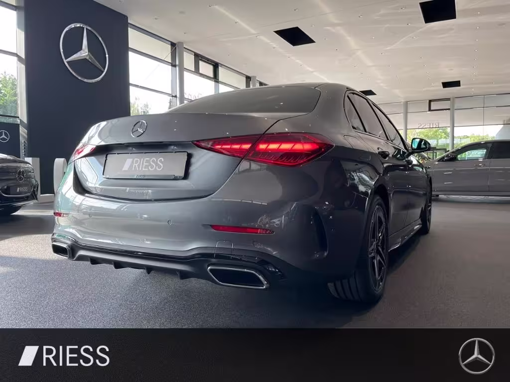 Mercedes-Benz C 300 AMG+PANO+AHK+HUD+DISTR+KEYL+DIGI L+MEM+360 C 300 - Bild 8