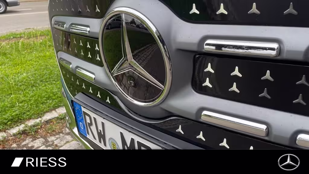 Mercedes-Benz GLB 250+ mit EQ Technologie AHK AUT DynLicht LED