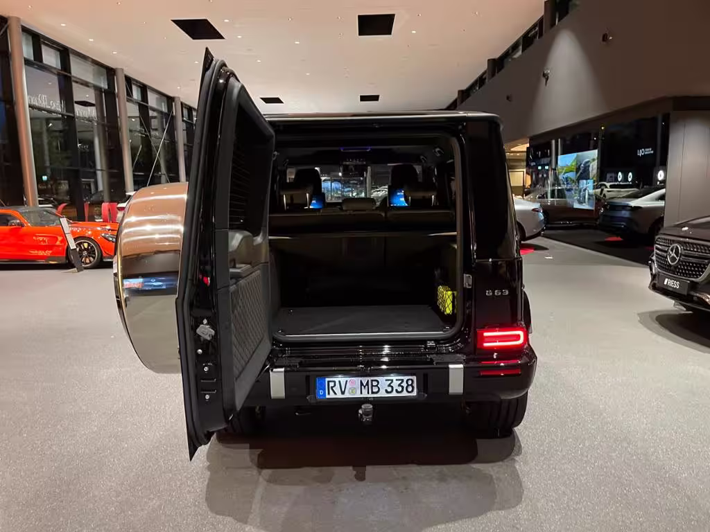 Mercedes-Benz AMG G 63 360 AHK AUT Fernlichtass. Kam. KeyLess G 63 AMG - Bild 19