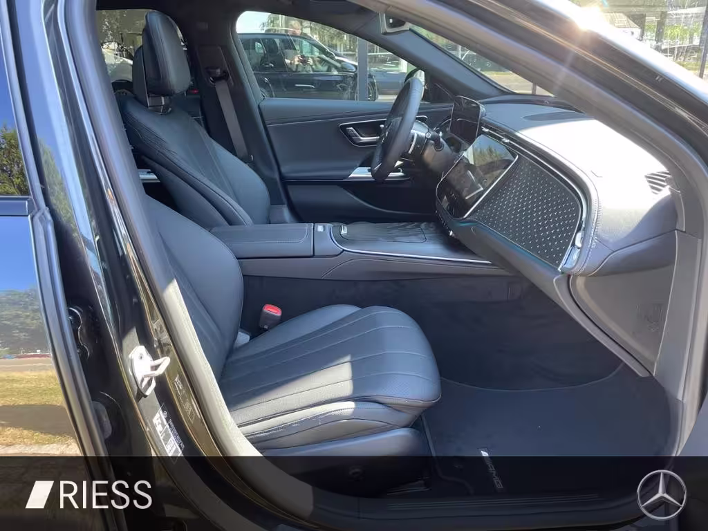 Mercedes-Benz E 300 de 4M T AMG+AHK+PANO+20+DIGITAL-LIGHT+360 E 300 - Bild 10