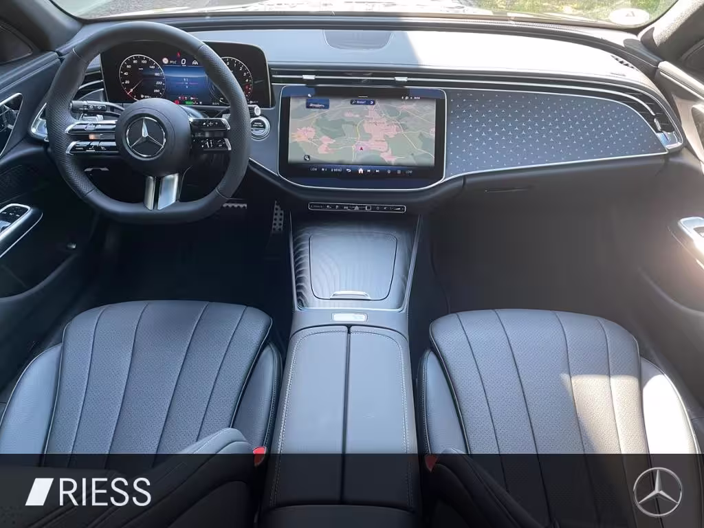 Mercedes-Benz E 300 de 4M T AMG+AHK+PANO+20+DIGITAL-LIGHT+360 E 300 - Bild 12