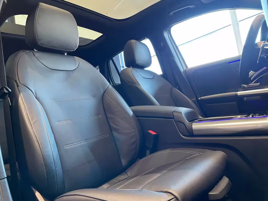 Mercedes-Benz AMG GLA 35 4MATIC AUT LM Leder SoundSys SpurH GLA 35 AMG - Bild 11