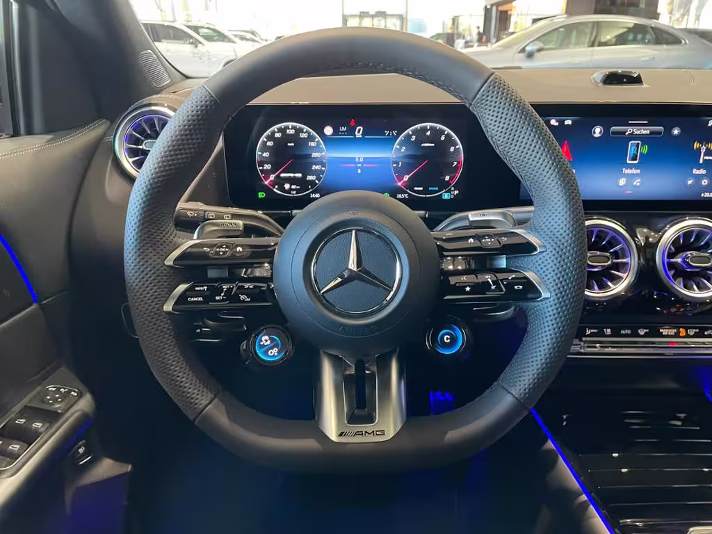 Mercedes-Benz AMG GLA 35 4MATIC AUT LM Leder SoundSys SpurH GLA 35 AMG - Bild 15