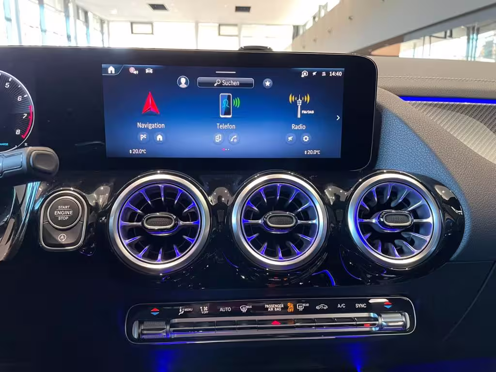 Mercedes-Benz AMG GLA 35 4MATIC AUT LM Leder SoundSys SpurH GLA 35 AMG - Bild 16