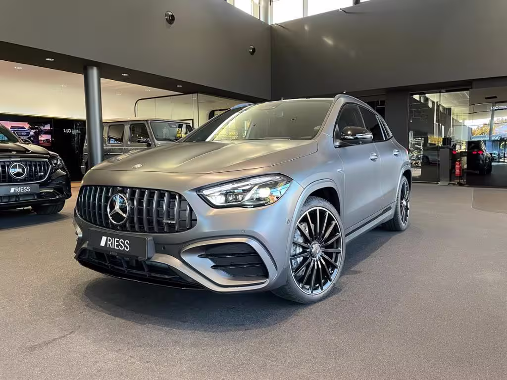 Mercedes-Benz AMG GLA 35 4MATIC AUT LM Leder SoundSys SpurH GLA 35 AMG - Bild 2
