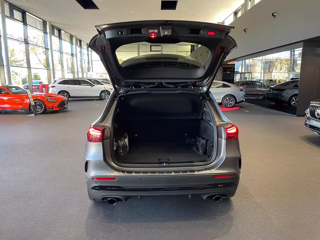 Mercedes-Benz AMG GLA 35 4MATIC AUT LM Leder SoundSys SpurH GLA 35 AMG - Bild 20