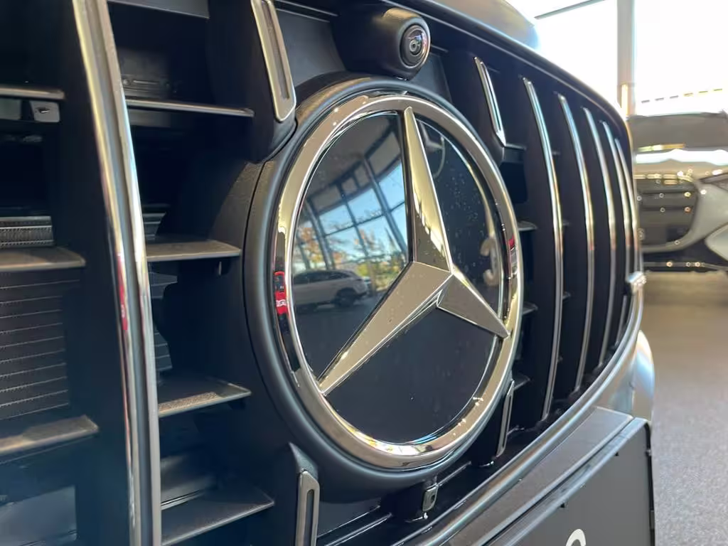 Mercedes-Benz AMG GLA 35 4MATIC AUT LM Leder SoundSys SpurH GLA 35 AMG - Bild 24