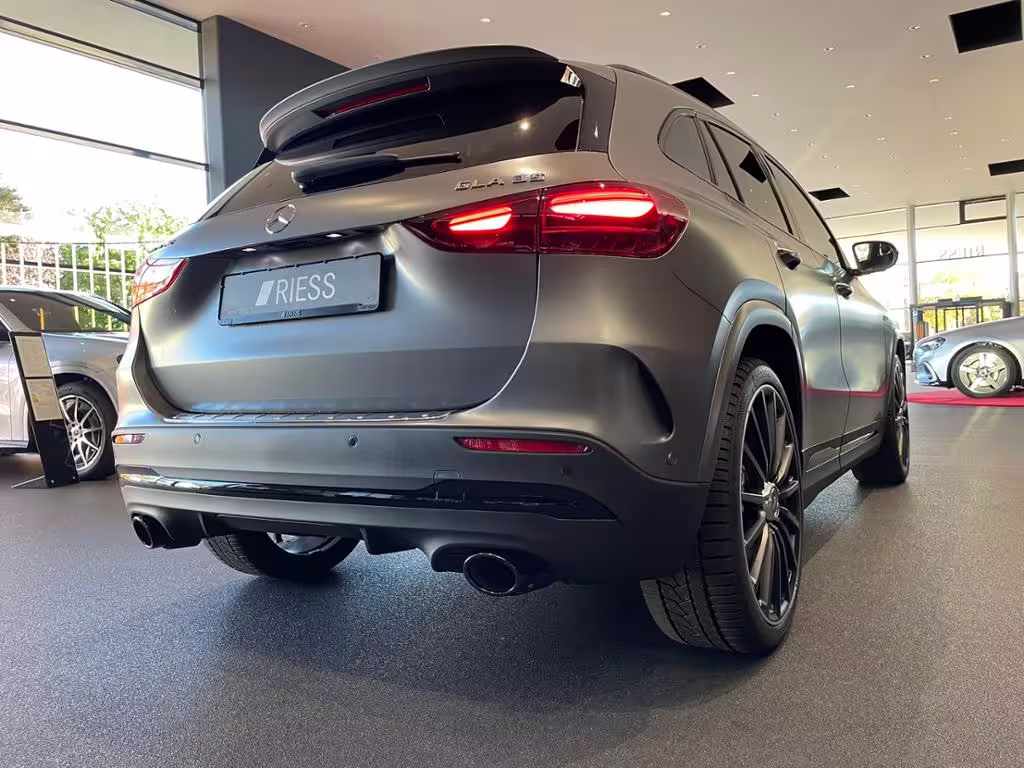 Mercedes-Benz AMG GLA 35 4MATIC AUT LM Leder SoundSys SpurH GLA 35 AMG - Bild 8