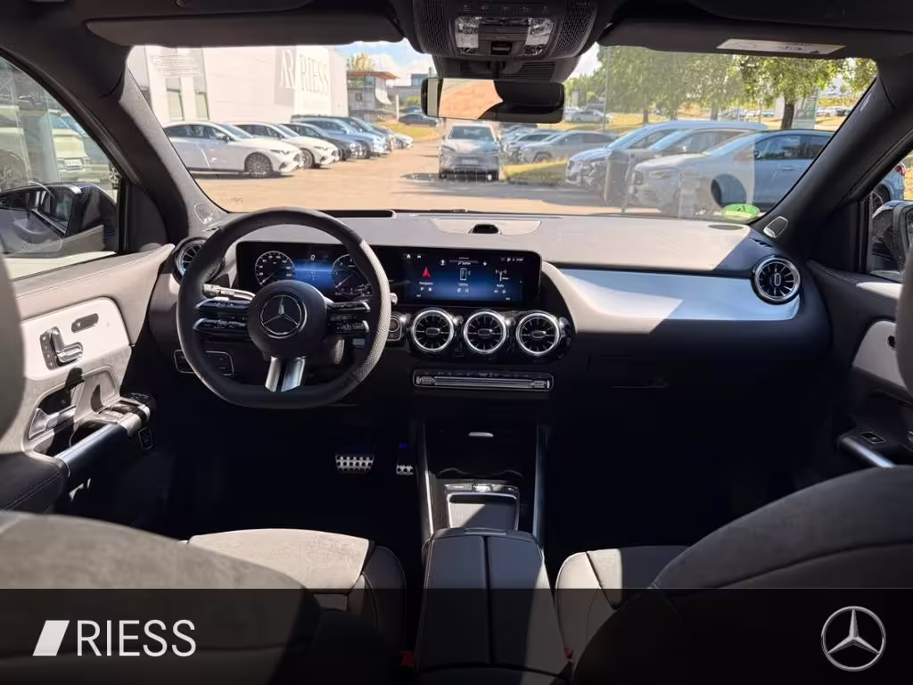 Mercedes-Benz GLA 220 d 4MATIC 360 ACC AHK AUT DynLicht HUD LM GLA 220 - Bild 12