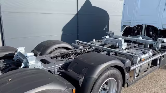 DAF XF 480 FAN Multiwechsler 112-132 2x AHK - Bild 7