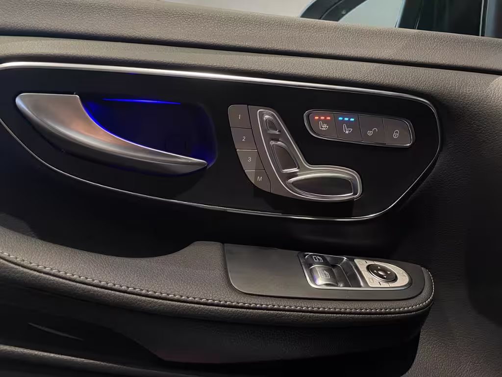 Mercedes-Benz V 300 d KOMPAKT/AVANTGARDE/AHK/ALLRAD/AIRMAT/AMG - Bild 12