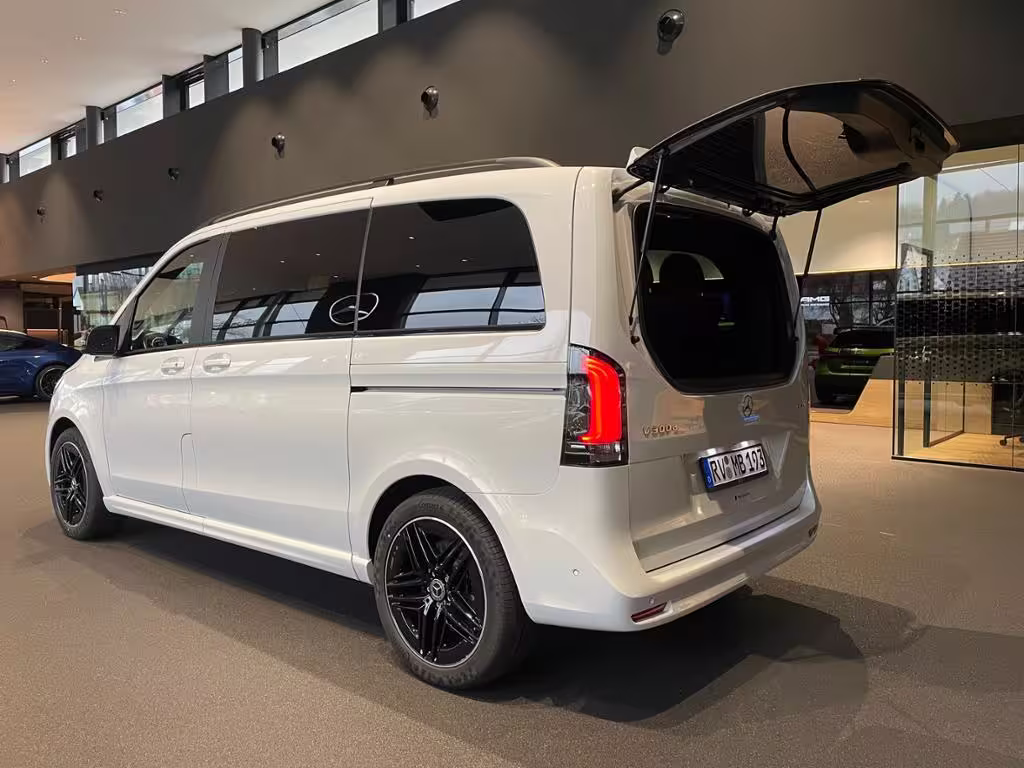 Mercedes-Benz V 300 d KOMPAKT/AVANTGARDE/AHK/ALLRAD/AIRMAT/AMG - Bild 5