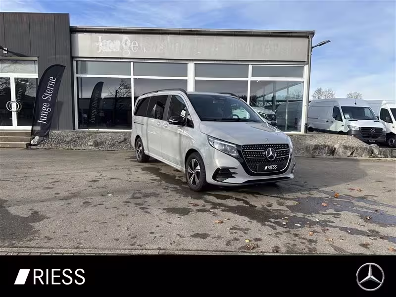 Mercedes-Benz V 300 d 4MATIC STYLE Lang 360 ACC AHK AUT KlimaA