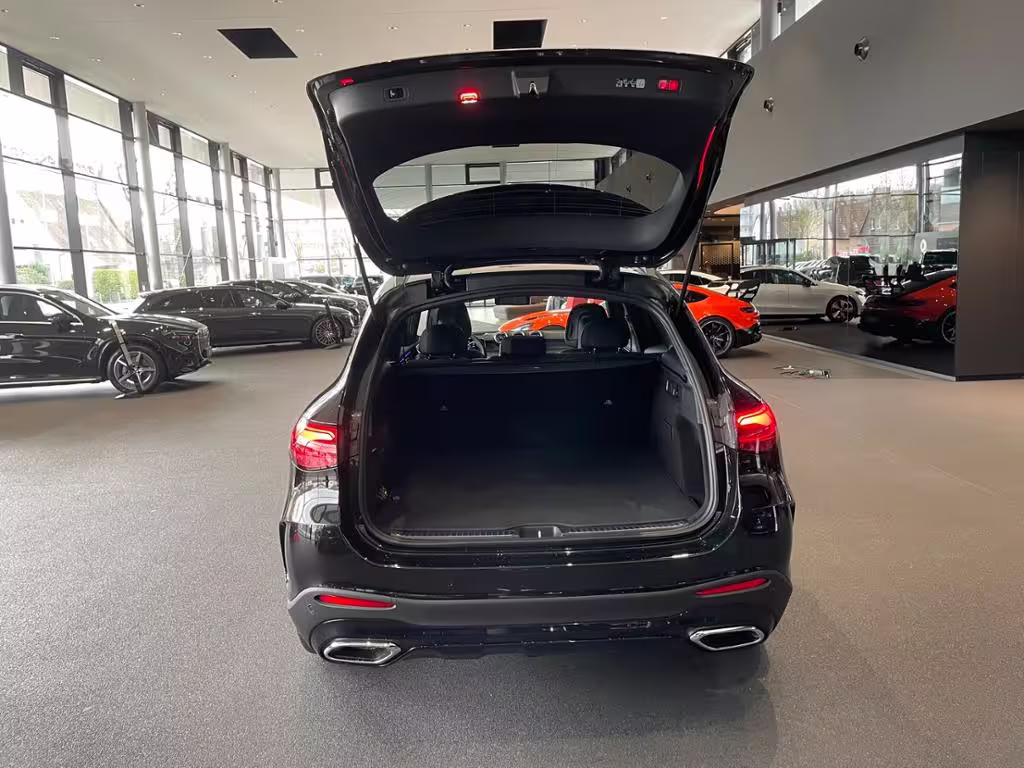 Mercedes-Benz GLC 300 d AMG+AHK+PANO+HUD+STDHZG+KEYL+DISTRONIC GLC 300 - Bild 17