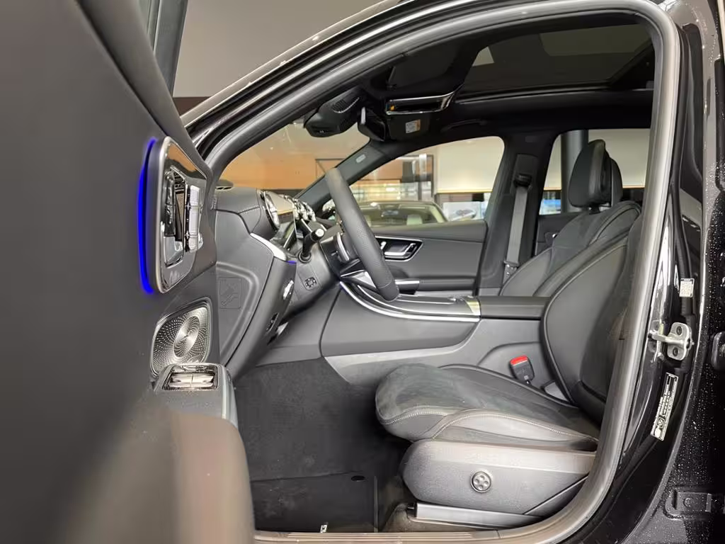 Mercedes-Benz GLC 300 d AMG+AHK+PANO+HUD+STDHZG+KEYL+DISTRONIC GLC 300 - Bild 2