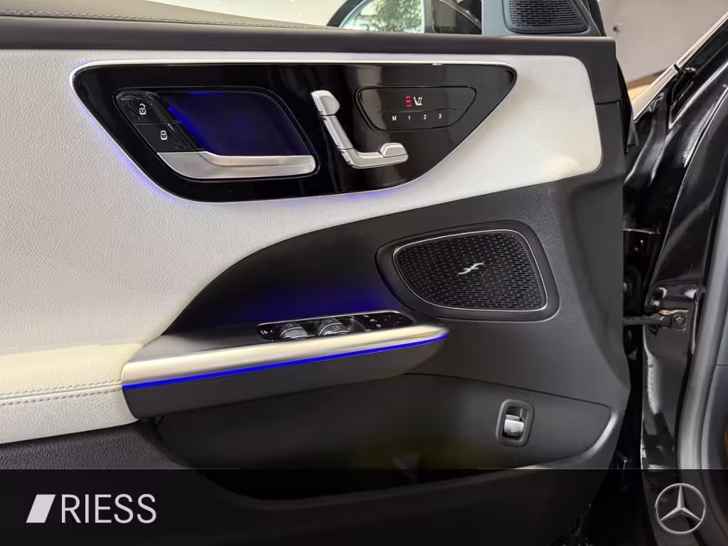 Mercedes-Benz C 220 d 4M AMG+DISTRONIC+DIGI LIGHT+KEYLESS+360° C 220 - Bild 4