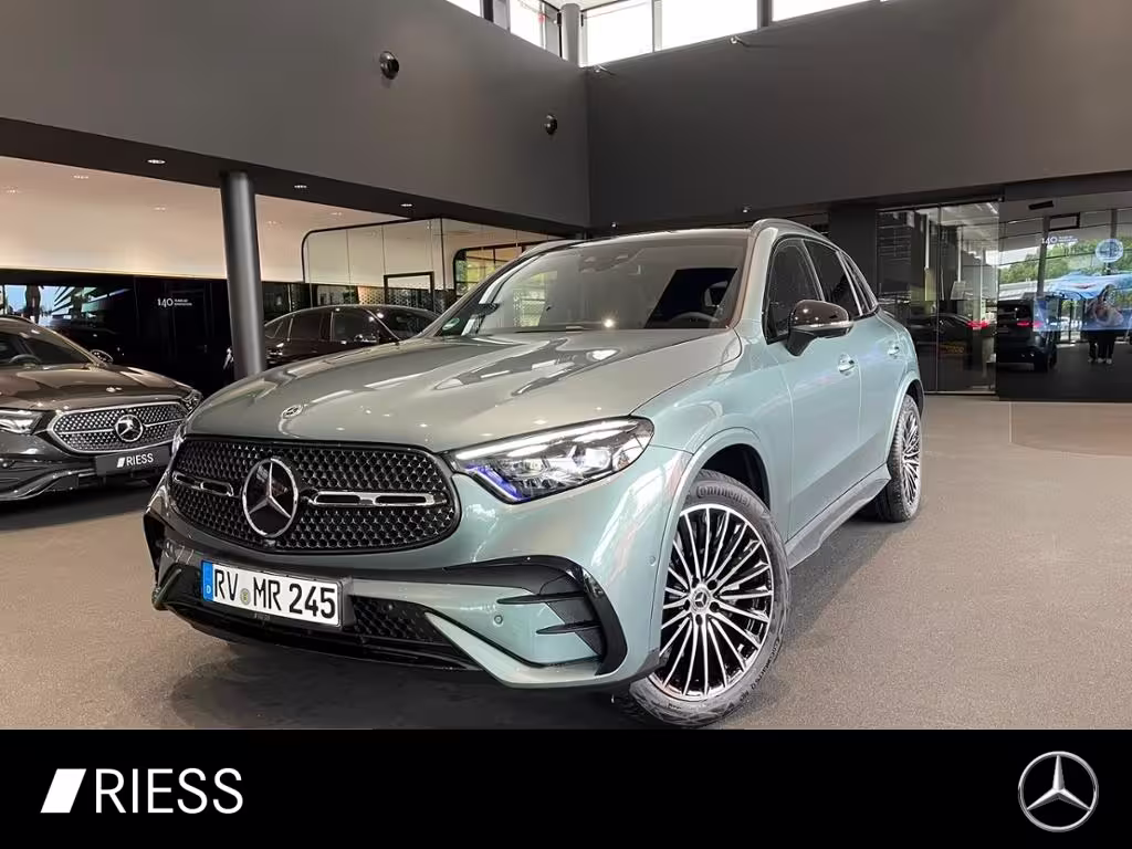 Mercedes-Benz GLC 300 4MATIC 360 4xSHZ ACC AHK AUT Akustikglas