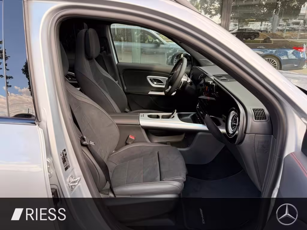 Mercedes-Benz GLB 200 mit EQ Technologie AHK AUT Fernlichtass. GLB 200 - Bild 10