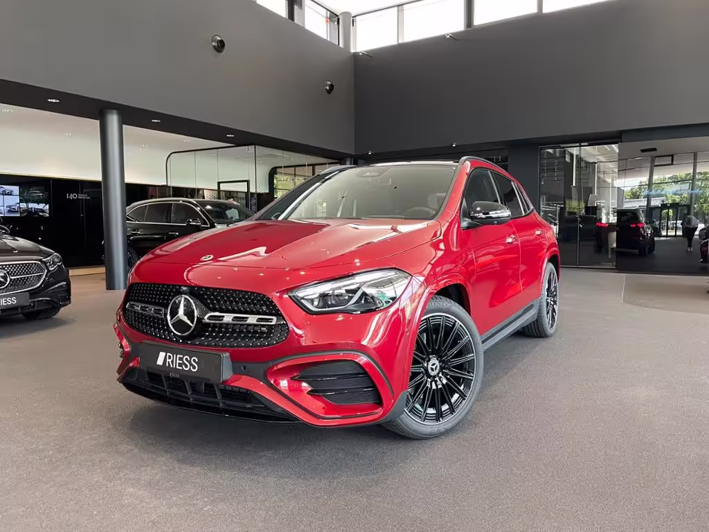 Mercedes-Benz GLA 200 AMG+PANO+HUD+DISTR+MULTIBEAM+MEM+AHK+360 GLA 200 - Bild 2
