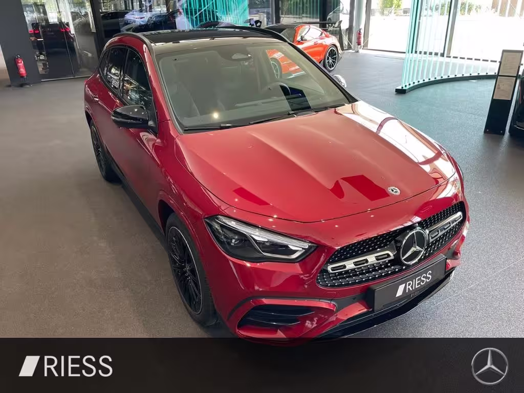 Mercedes-Benz GLA 200 AMG+PANO+HUD+DISTR+MULTIBEAM+MEM+AHK+360 GLA 200 - Bild 9