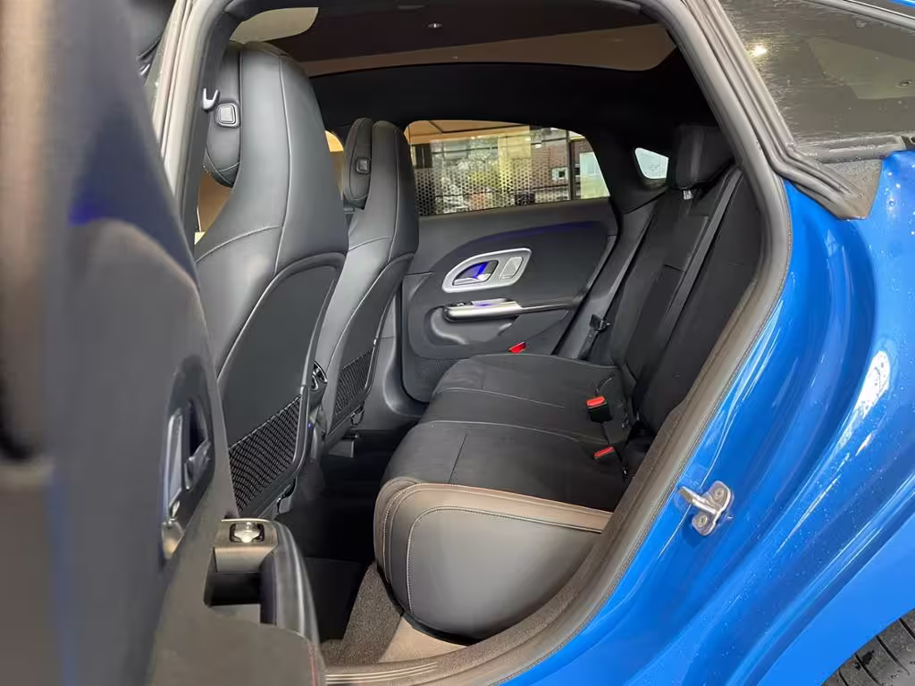 Mercedes-Benz CLA 200 AUT DynLicht Fernlichtass. KeyLess LED CLA 200 - Bild 4