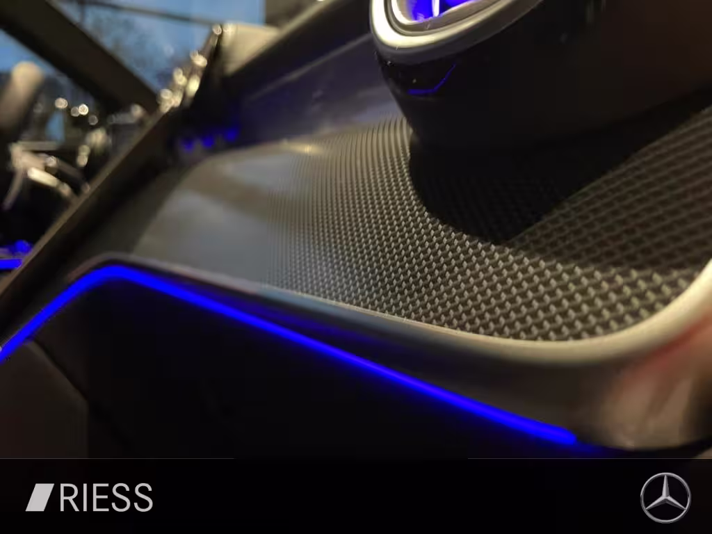 Mercedes-Benz GLC 300 d 4MATIC 360 ACC AHK AUT Akustikglas HUD GLC 300 - Bild 12