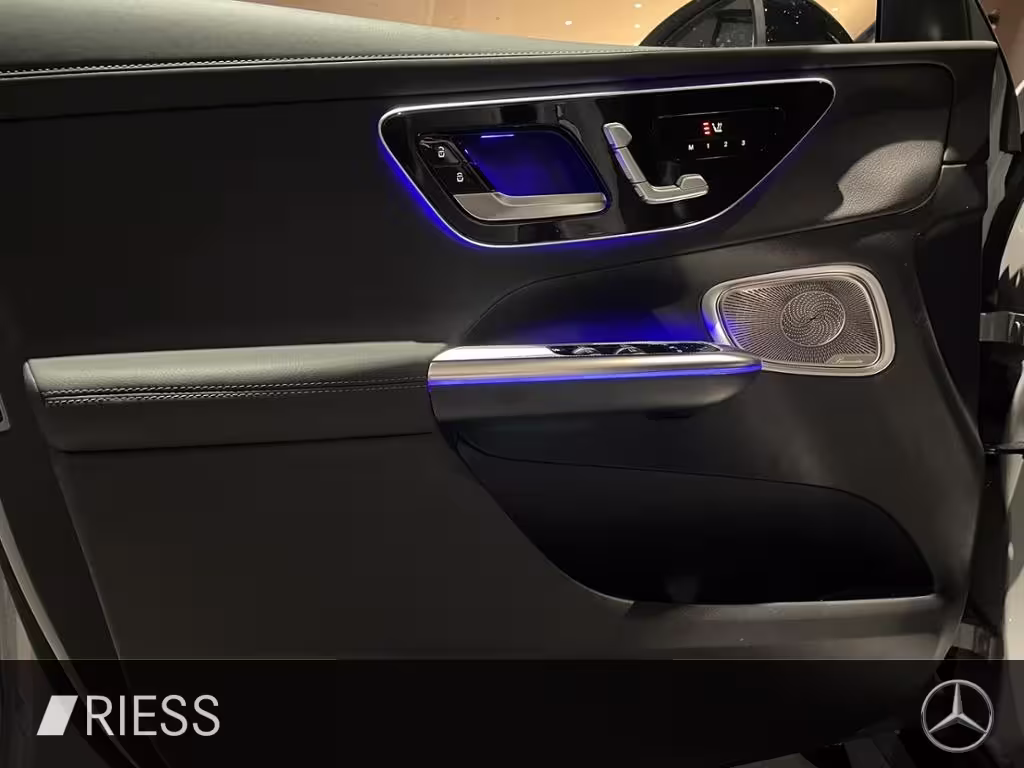 Mercedes-Benz GLC 300 d 4MATIC 360 ACC AHK AUT Akustikglas HUD GLC 300 - Bild 4