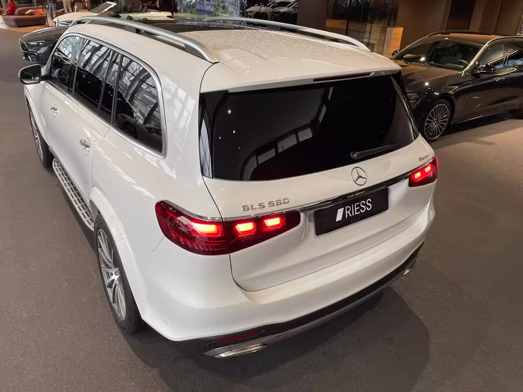 Mercedes-Benz GLS 580 AMG+PANO+HUD+STDHZG+AIRM+KEYL+MULTIBEAM+ - Bild 6