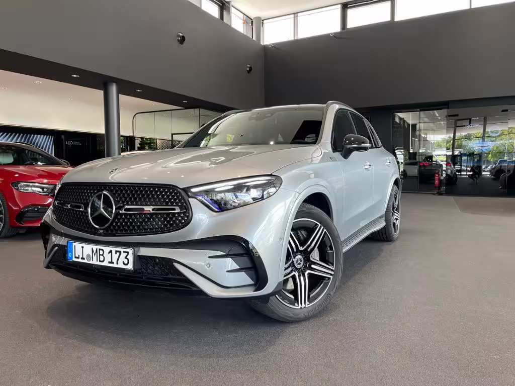 Mercedes-Benz GLC 450 d 4M AMG+PANO+AHK+DISTR+DIGI L+KEYL+360° GLC 450 - Bild 2