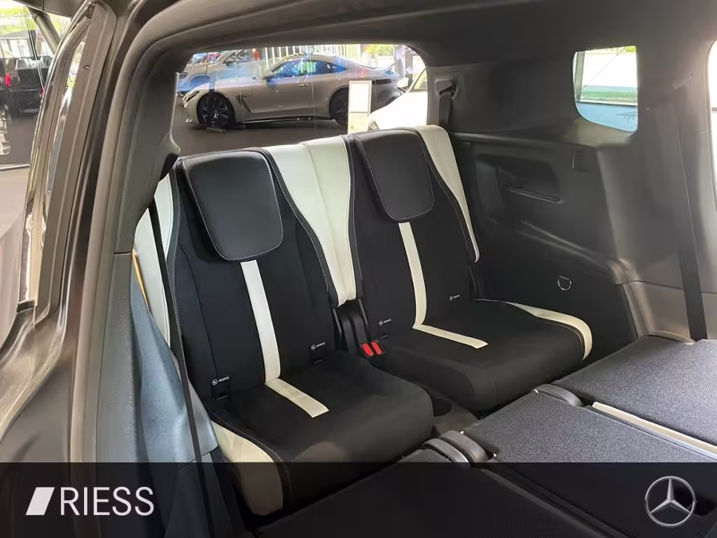 Mercedes-Benz GLB 350 4M EQ AMG+HUD+AHK+7 SITZER+SUPERSCR+400V GLB 350 - Bild 24