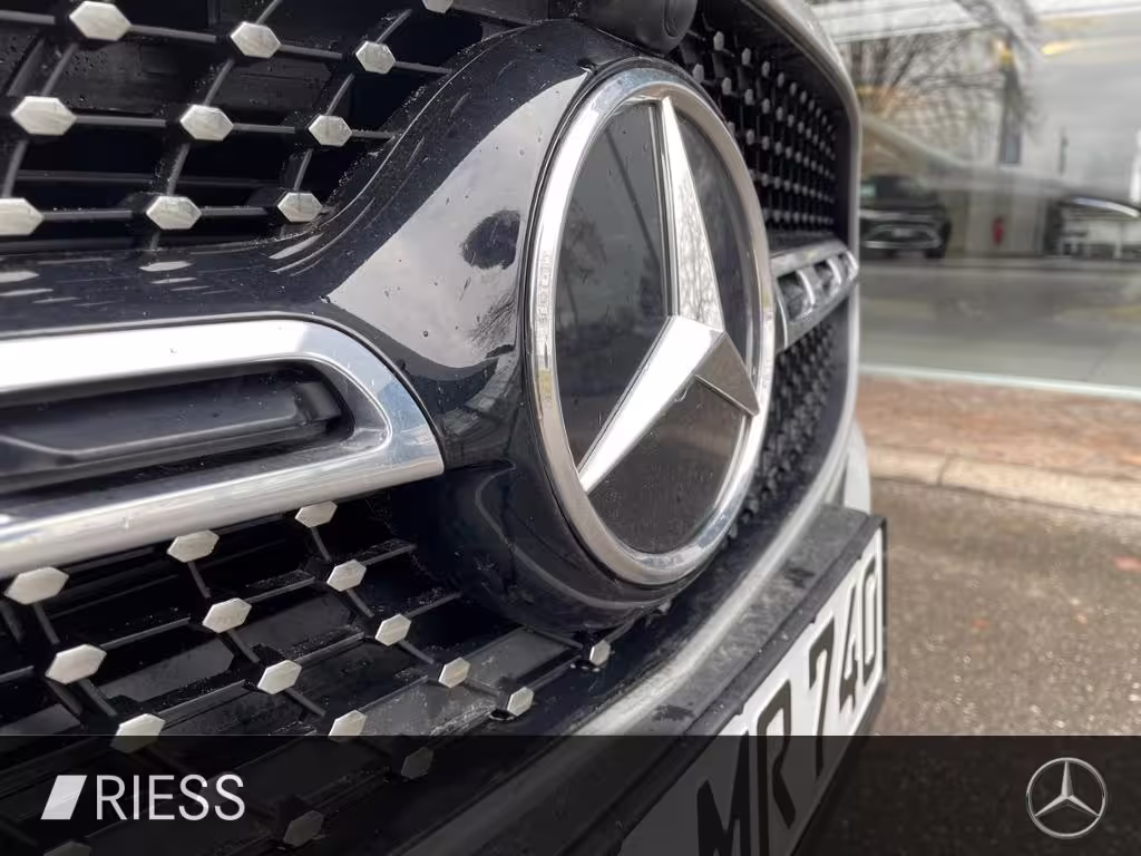 Mercedes-Benz GLA 200 ACC AHK AUT Kam. KlimaA LED LM PDC Pano - Bild 16