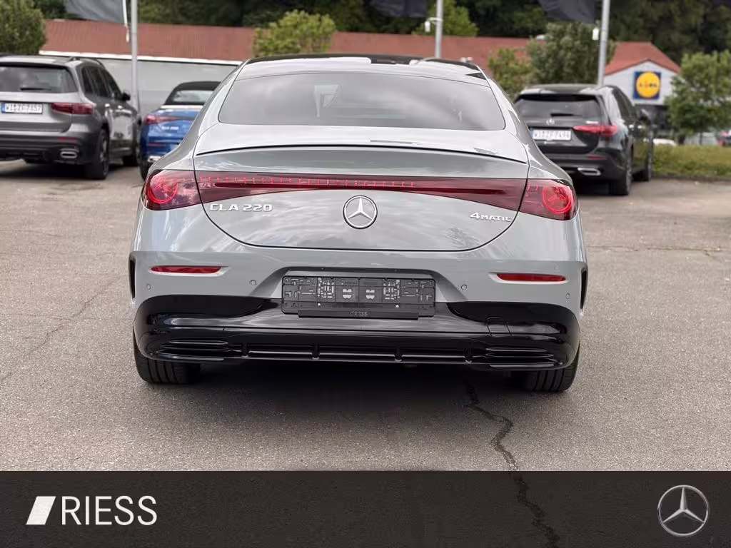 Mercedes-Benz CLA 220 4M Coupé AMGPLUS+AHK+PANO+HUD+MEM+BURM3D CLA 220 - Bild 8