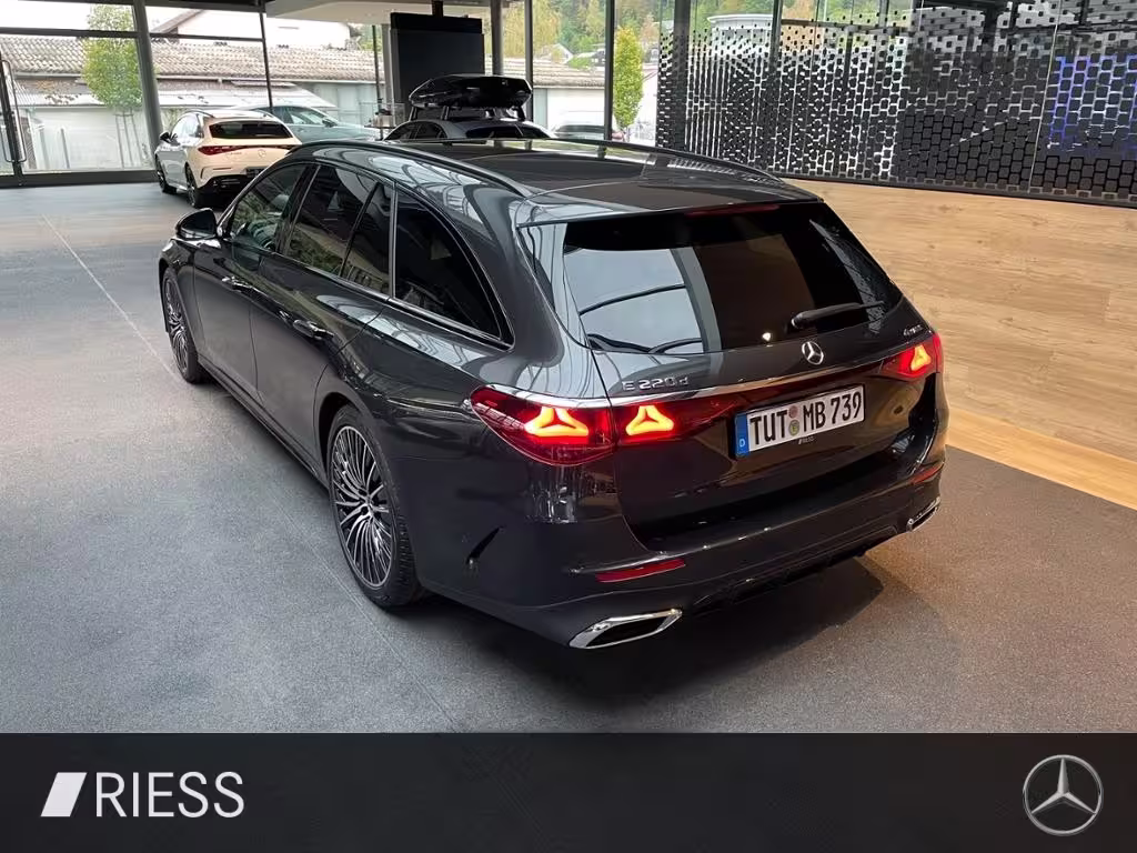 Mercedes-Benz E 220 d 4MATIC T-Modell 360 ACC AHK AUT Bel.Sitz E 220 - Bild 6