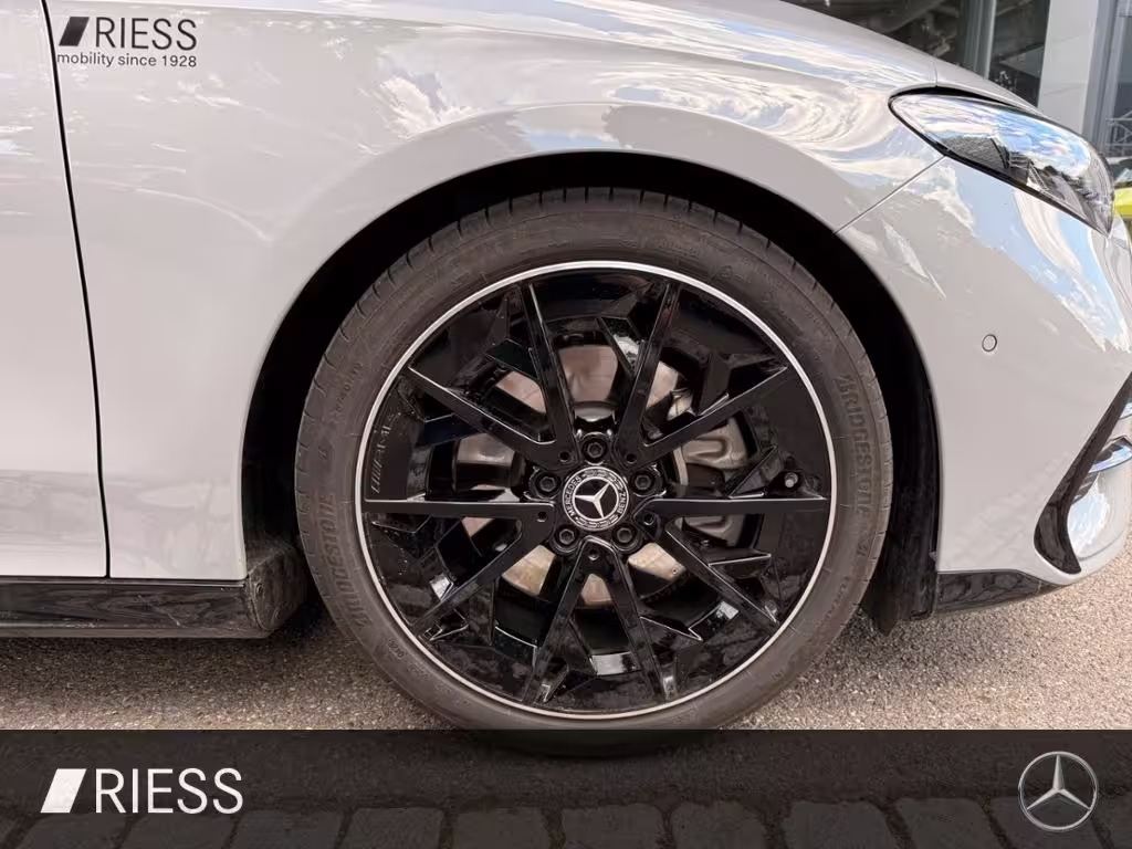 Mercedes-Benz CLA 220 4M AMG+AHK+HUD+19+SUPERSCR+BURM3D+MULTIB CLA 220 - Bild 9
