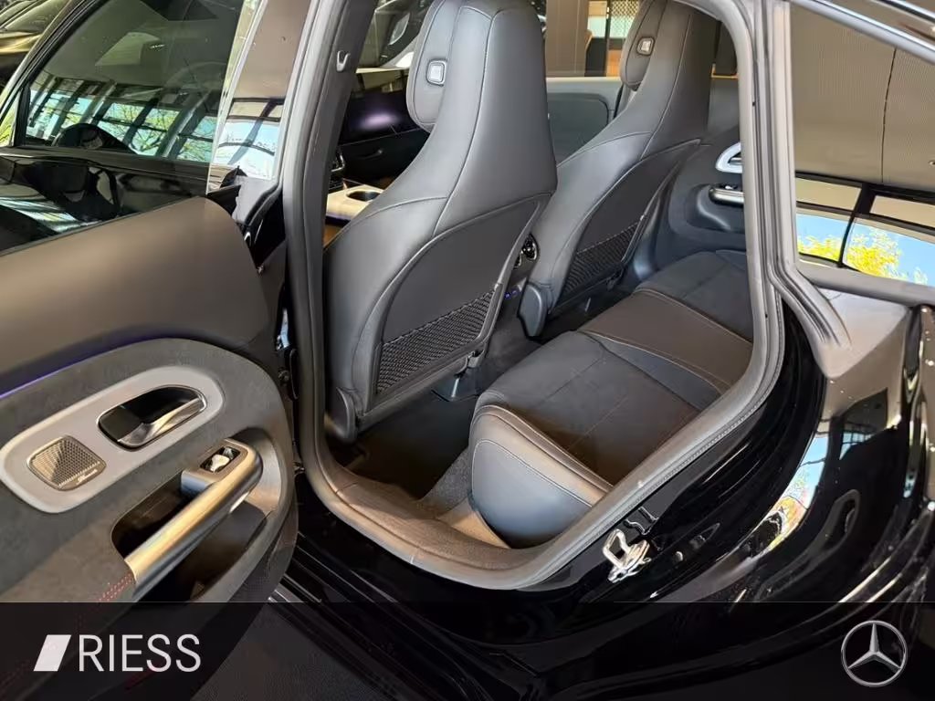 Mercedes-Benz CLA 200 AMG+PANO+HUD+DISTR+SUPERSCREEN+KEYL+360° CLA 200 - Bild 12