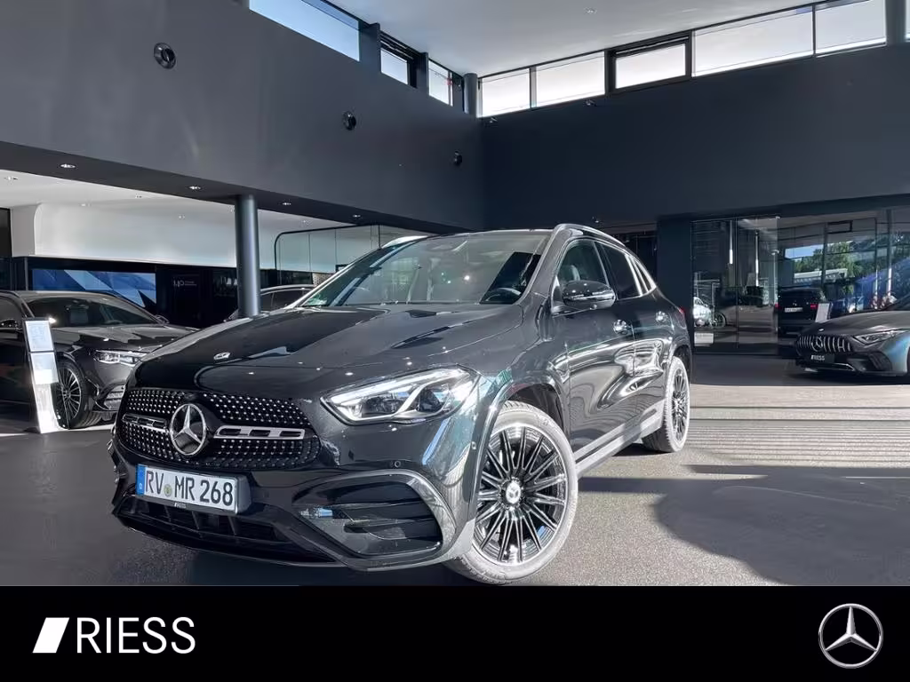 Mercedes-Benz GLA 250 e 360 ACC AHK AUT Fernlichtass. Kam. LED
