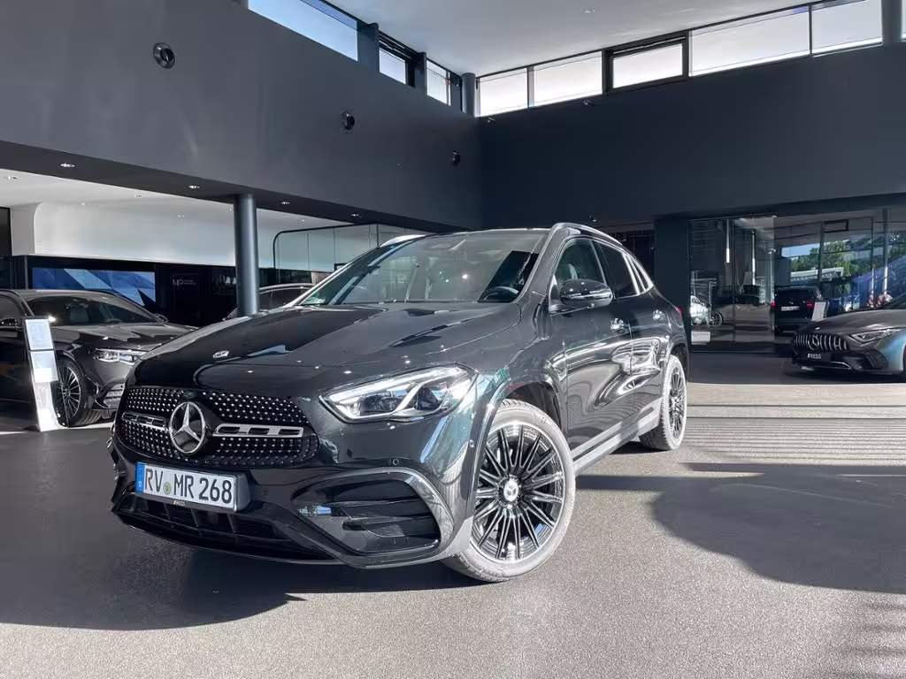 Mercedes-Benz GLA 250 e AMG+PANO+AHK+DISTR+MULTIBEAM+KEYL+MEM+ GLA 250 - Bild 2