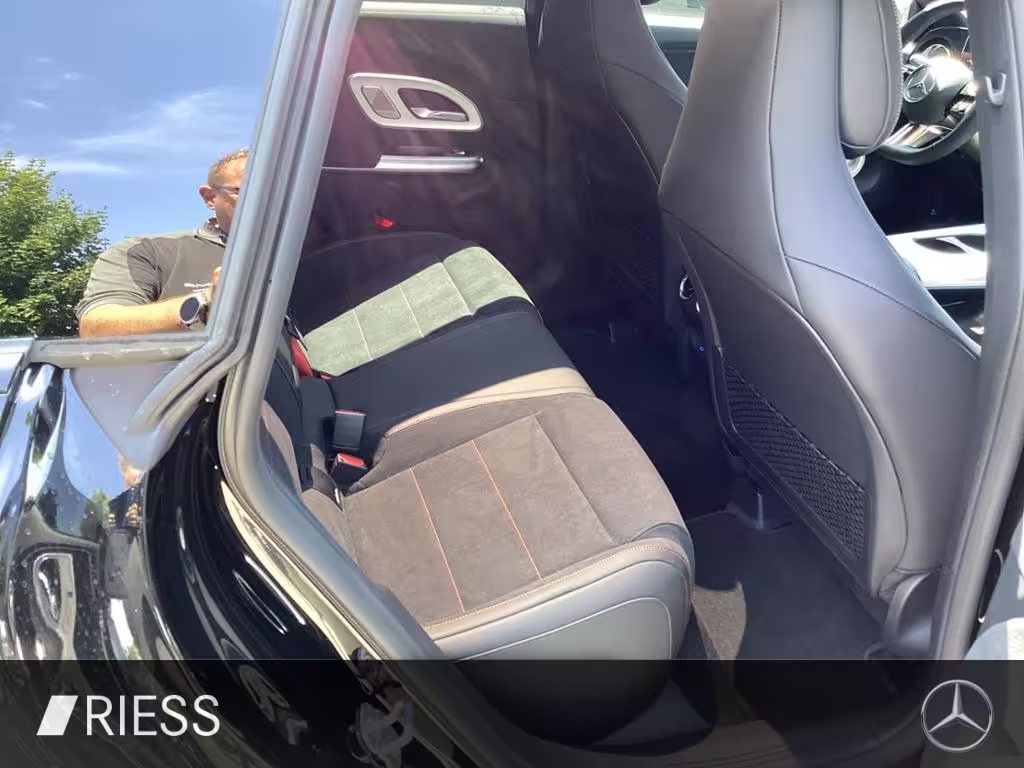Mercedes-Benz CLA 200 4M SB NEU+X178+AMG+HUD+AHK+SUPERSCR+KEYL CLA 200 Shooting Brake - Bild 16