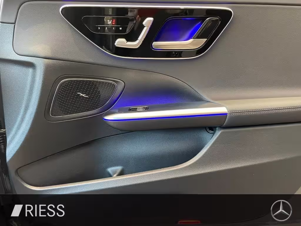 Mercedes-Benz C 180 T-Modell 360 AHK AUT DynLicht Kam. KeyLess C 180 - Bild 13