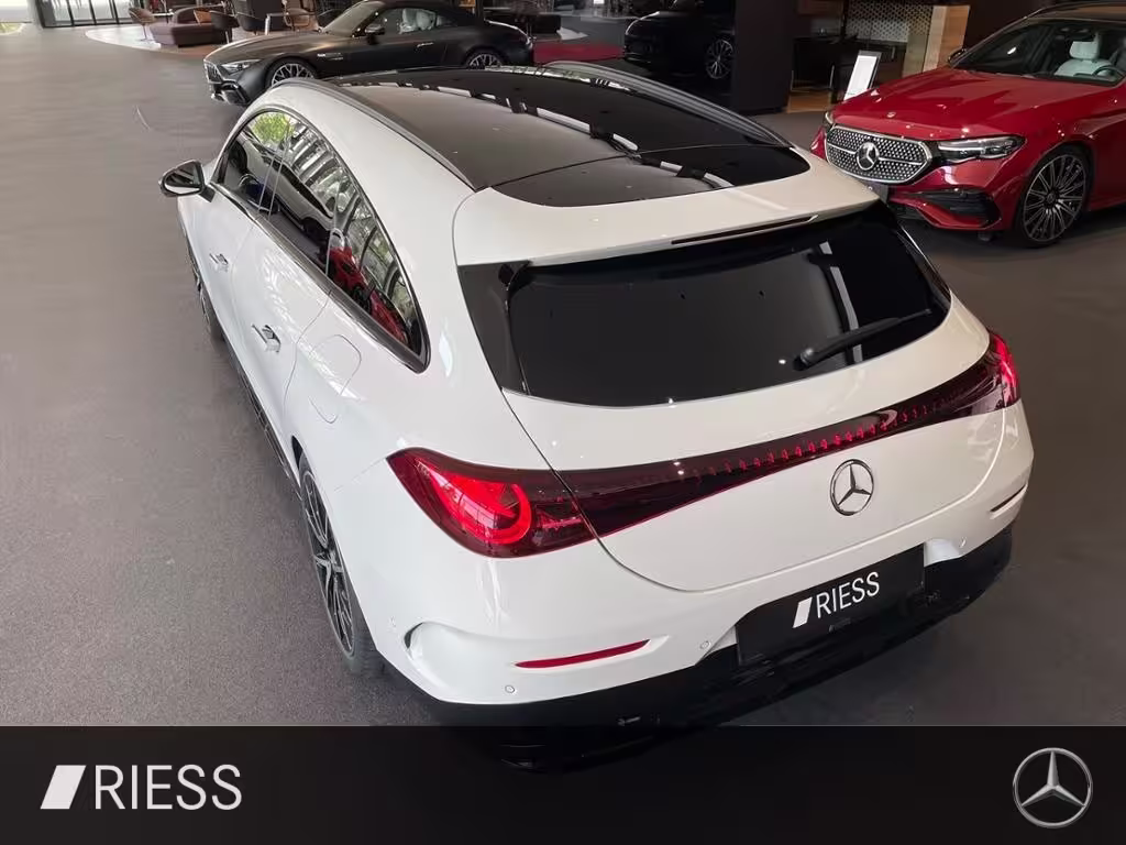 Mercedes-Benz CLA 220 4M SB NEU+X178+AMG+HUD+AHK+SUPERSCR+360° CLA 220 Shooting Brake - Bild 7