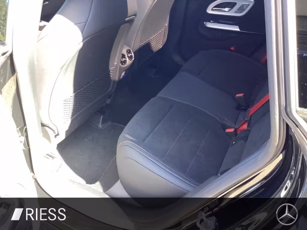 Mercedes-Benz CLA 200 SB NEU+X178+AMG+HUD+AHK+SUPERSCREEN+KEYL CLA 200 Shooting Brake - Bild 13